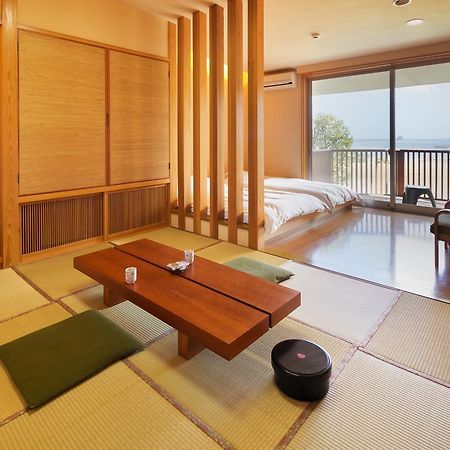 Sazareishi Takashima Hotel Нобеока Екстериор снимка