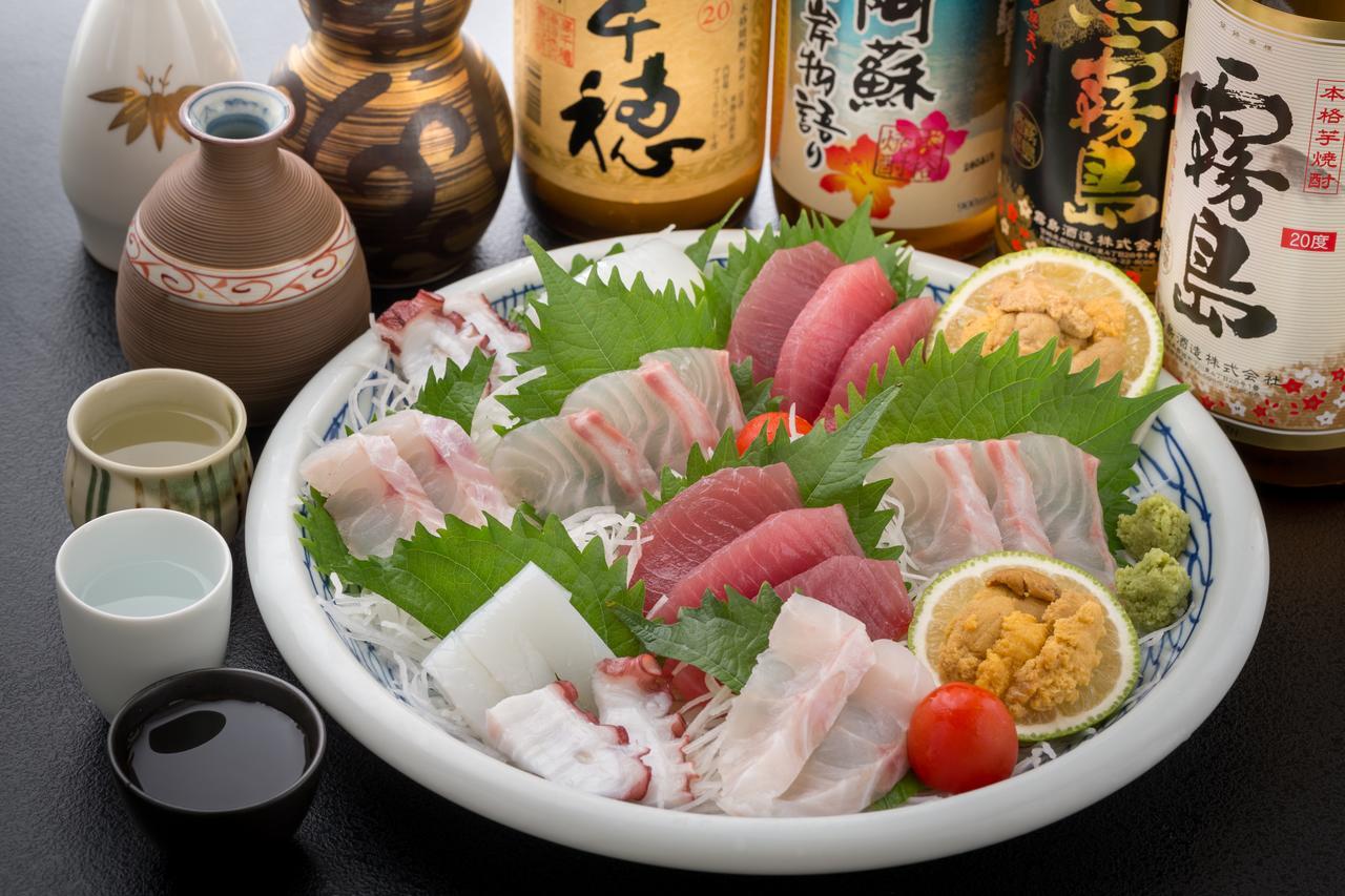 Sazareishi Takashima Hotel Нобеока Екстериор снимка